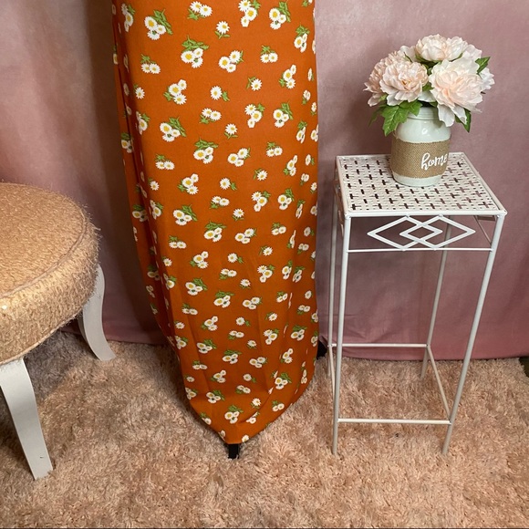 Floral Maxi 🌻 - Picture 3 of 7